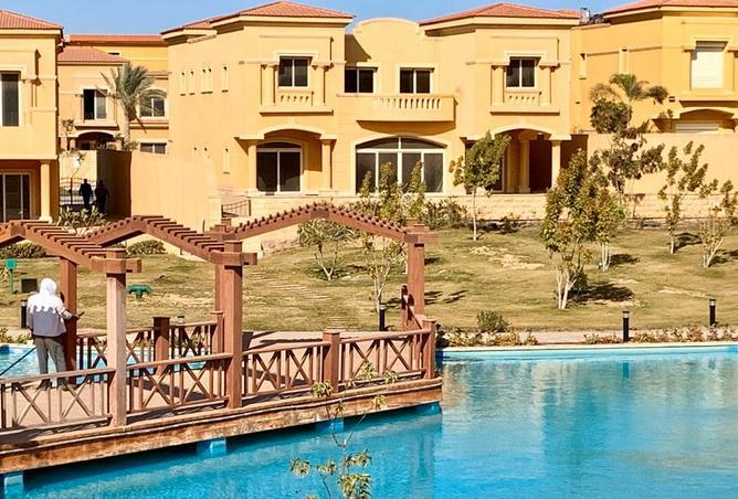 كمبوند رويال ميدوز الشيخ زايد - Compound Royal Meadows El Sheikh Zayed