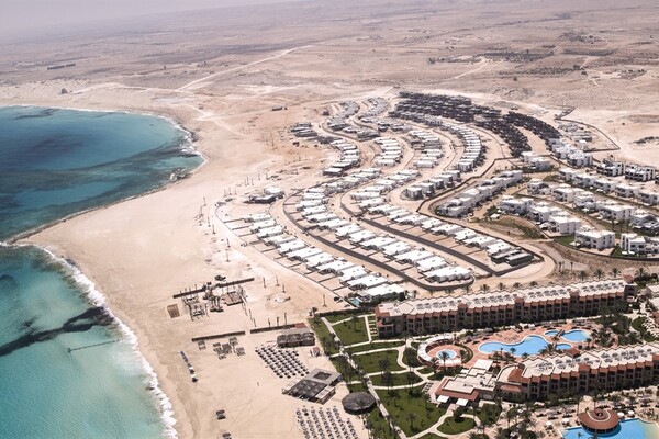 منتجع الماظة باي الساحل الشمالي - Almaza Bay Resort North Coast